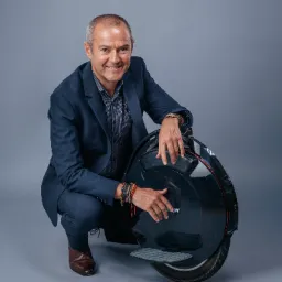 Franck LE LEVÉ
