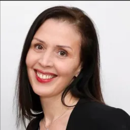 Celia DUMAY